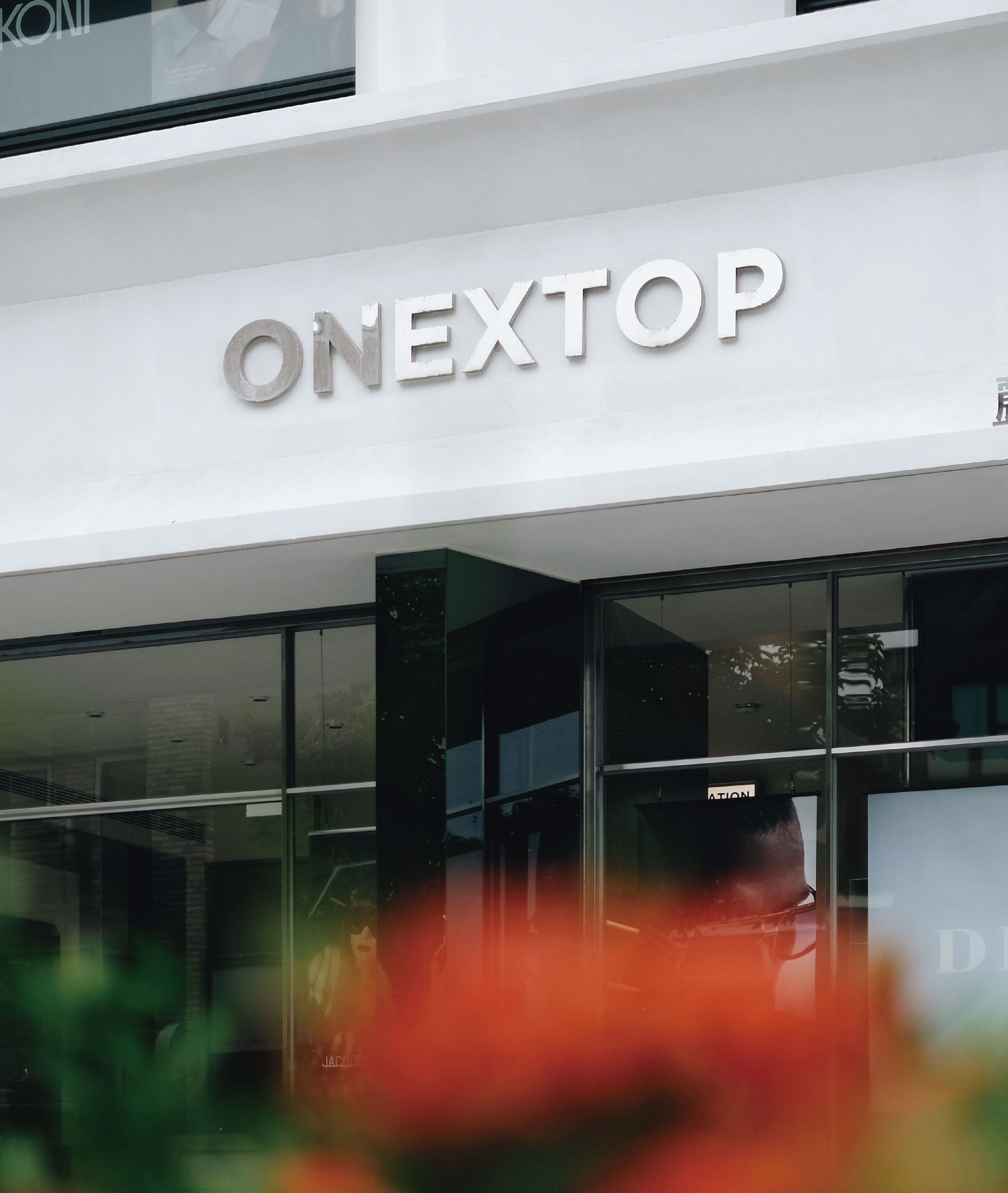 ONEXTOP